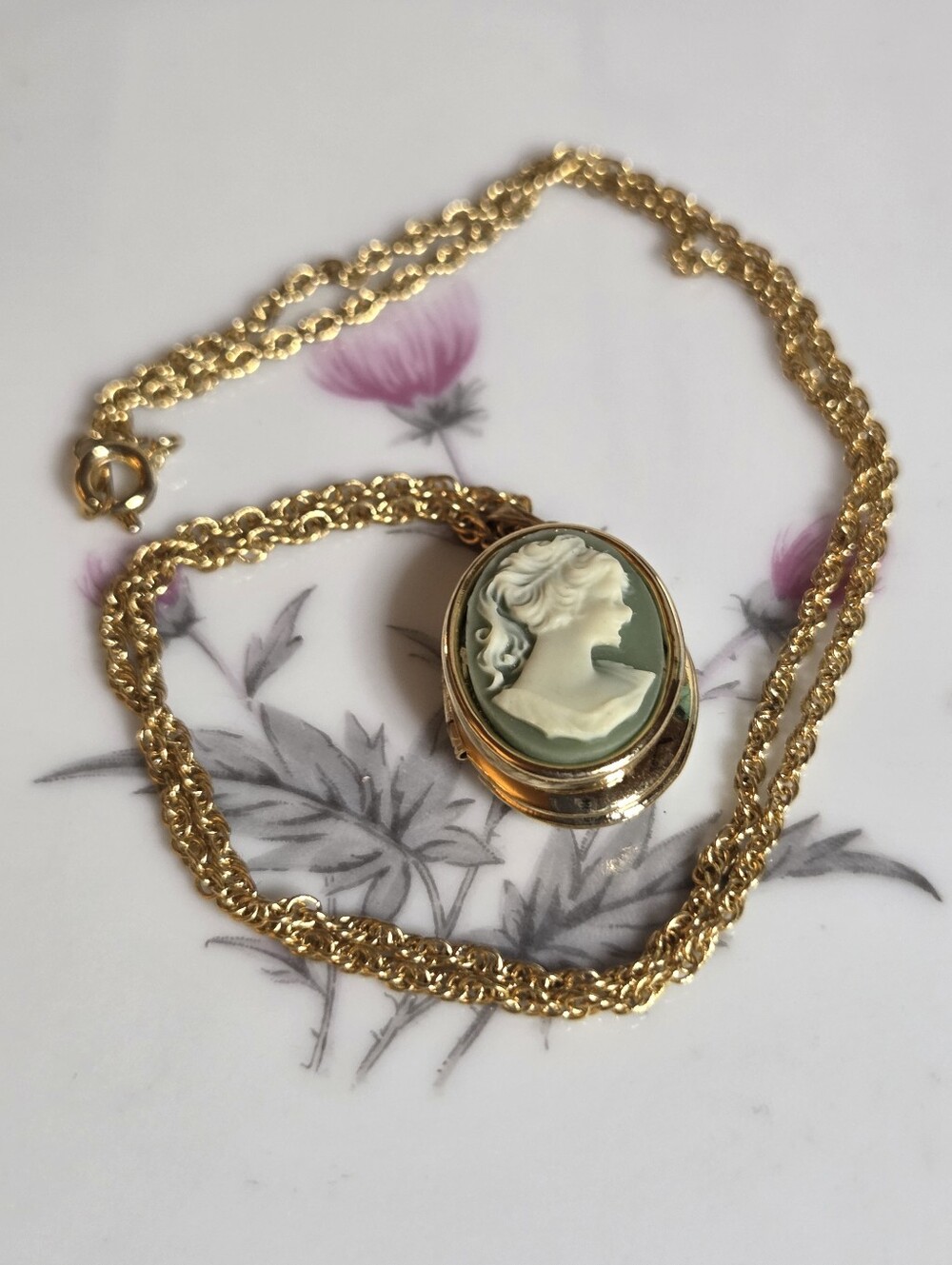 Locket Necklace with Green Cameo